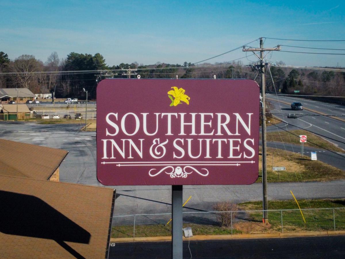 Southern Inn And Suites Spartanburg Εξωτερικό φωτογραφία